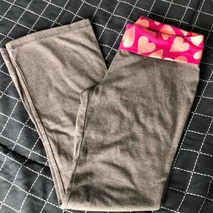 SO Leggings Girls Size 8 1/2 Grey Pink Hearts Yoga Pants